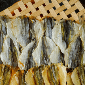 Cá Chỉ Vàng Khô Nướng - Đặc Sản Đà Nẵng Làm Quà